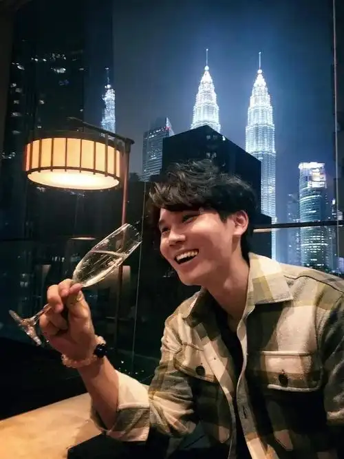 szp鉴定——中国马来混血男【请扩】