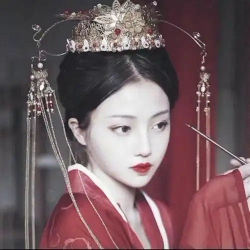 2021清冷古装汉服女头像,女生头像图片-回车桌面