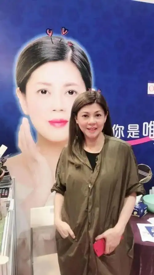 90年代的tvb培育出不少当家花旦,其中一位就是梁艺龄(fiona),虽然她