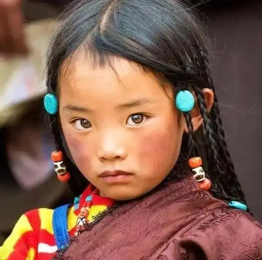 【小朋友面部变形练习】——学习心得:画小孩子的难点在于五官 - 抖音