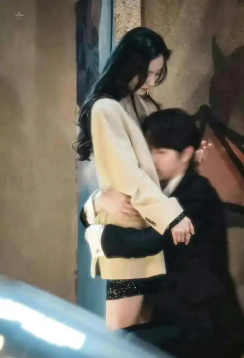 在杨幂和魏大勋的这段戏里,魏大勋必定是真情流露.