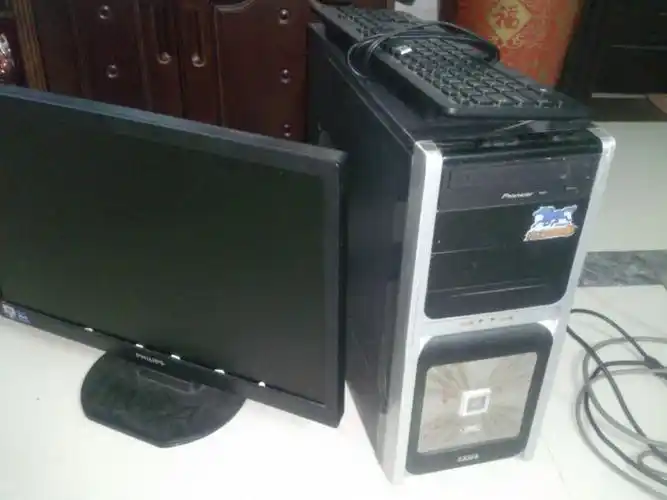 想买个二手台式电脑