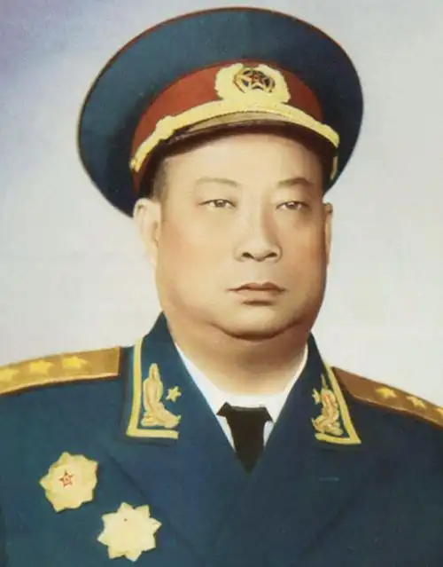 我军第一位去世的开国上将42岁升至司令为何重病舍不得吃水果