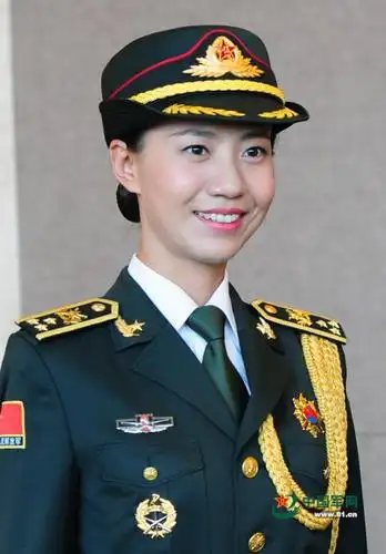 解放军三军仪仗队大量美图曝光 优雅帅气