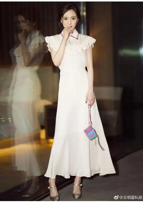 2020明星同款杨幂同款撞色修身收腰韩版气质时尚白色长连衣裙女