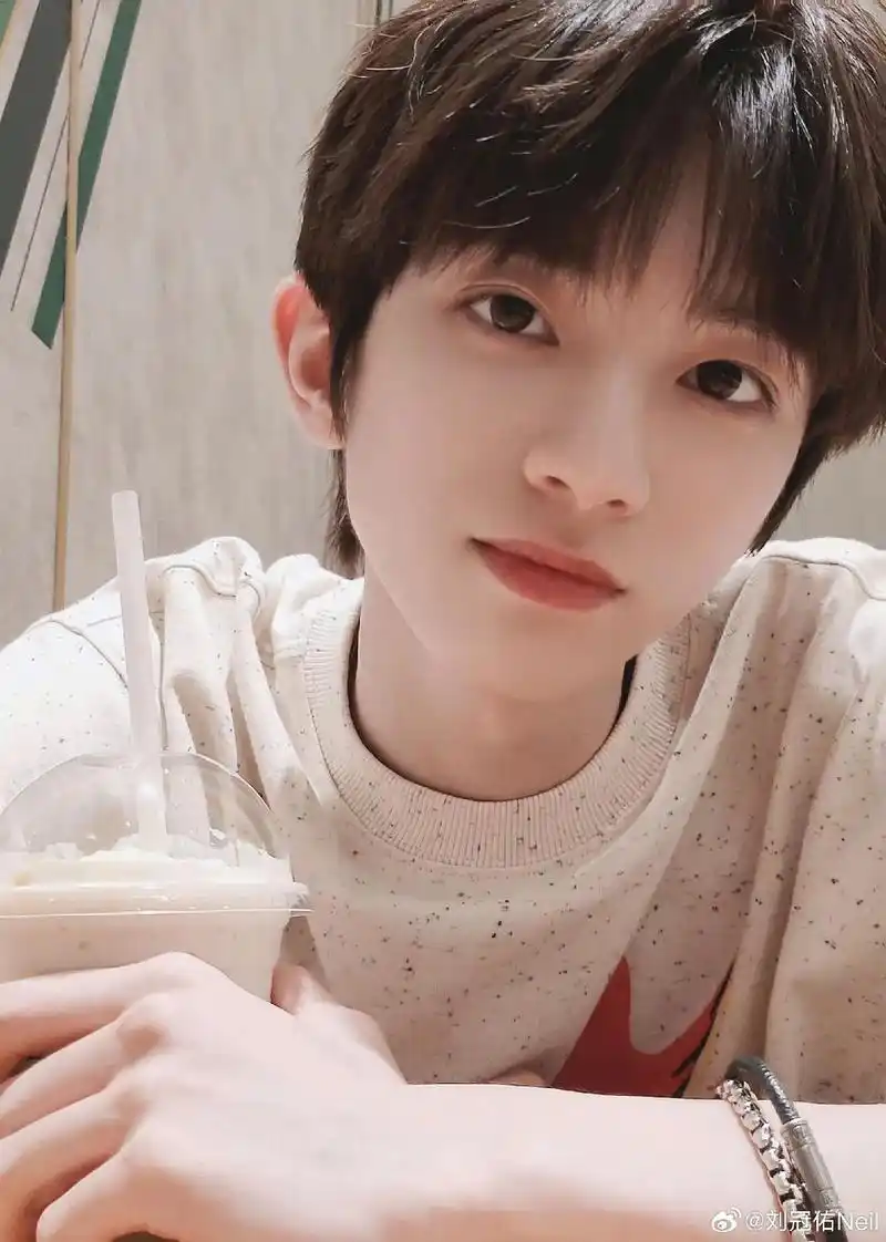 07我的心尖男孩7964066061#追星 #理想型 #刘冠佑 - 抖音