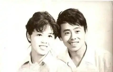 在女厕所生活8年,当红深陷抛妻弃女传言,潘长江不为人知的一面