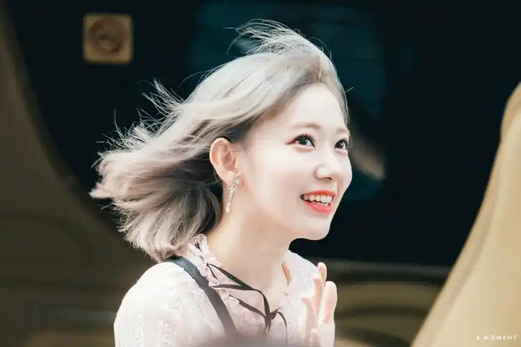 宫脇咲良 - 堆糖,美图壁纸兴趣社区