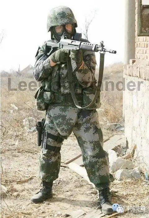 > 【有一种抹黑叫无知——评《解放军单兵装备有多贵》】(zt)