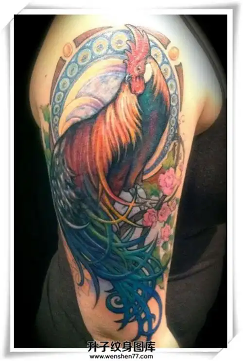 手臂公鸡纹身图案