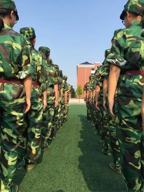 立正!稍息!军姿准备! - 美篇