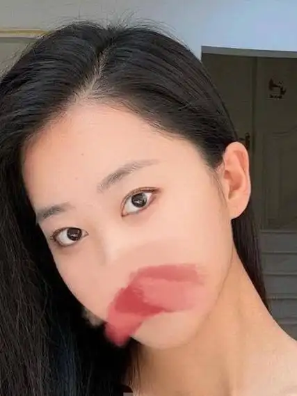 四白眼,蛇眼,主大凶