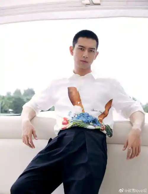 李现#lx#李现寸头#寸头是检验帅哥的唯一标准,人长得帅,什么样的沸屯