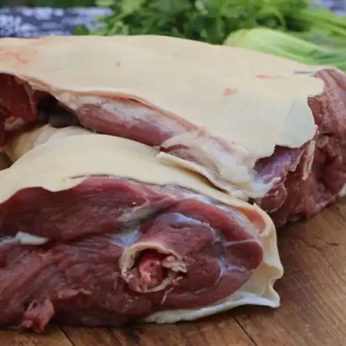 内蒙古羊腿肉羊排羊蝎子现杀冷羊肉林诺新威4斤带皮黑山羊肉