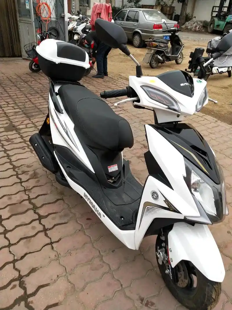2021年6月上牌,南方雅马哈125踏板车,车况九成新,国四 - 抖音