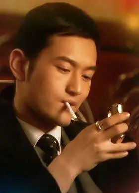 影视"清屏"运动连连 滩,注水统统要整顿