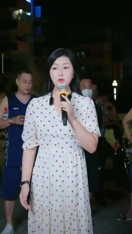 歌手罗姣直播演唱(幸福中国)欢迎大家观看-度小视