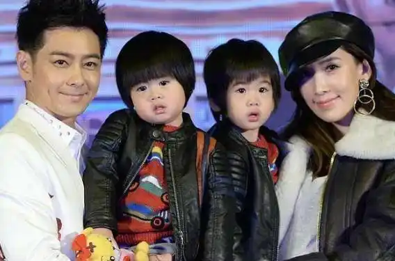 照片被公开,看到真实颜值后,网友:难怪林志颖不晒了_kimi_儿子_明星