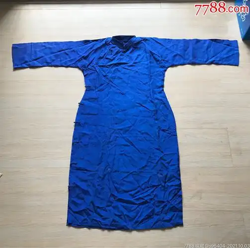 民国丝绸面料旗袍.