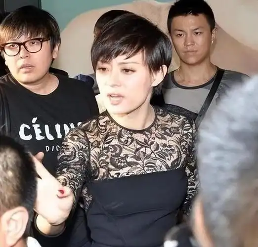 2006年孙俪被资助4年的白眼狼反咬一口走到今天怪谁