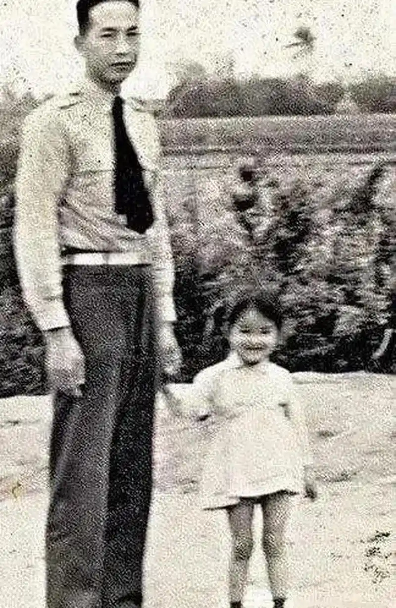 照片之中的这个男人叫林维良,是山东莱阳人,当年在国军的战斗序列中