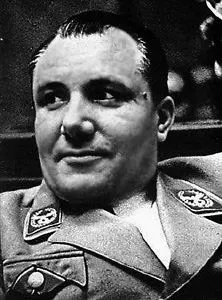 新书解纳粹二号人物失踪之谜 他用纳粹宝藏买命(图)