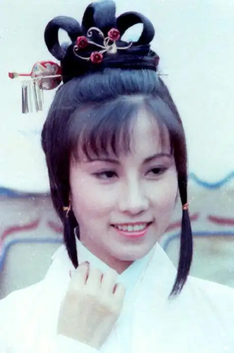 汪明荃昔日旧照曝光 tvb老牌古装女星美翻天