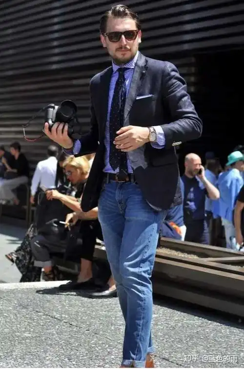 西装外套配牛仔裤好不好看? - 知乎