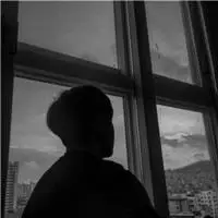 伤感男头像黑白 抖音最新黑白风伤感男生头像【点击鼠标右键下载】