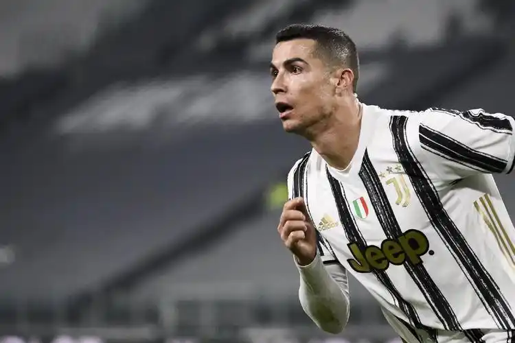 卡萨诺:尤文签c罗是为了赢欧冠的,但成绩比原来更差了!