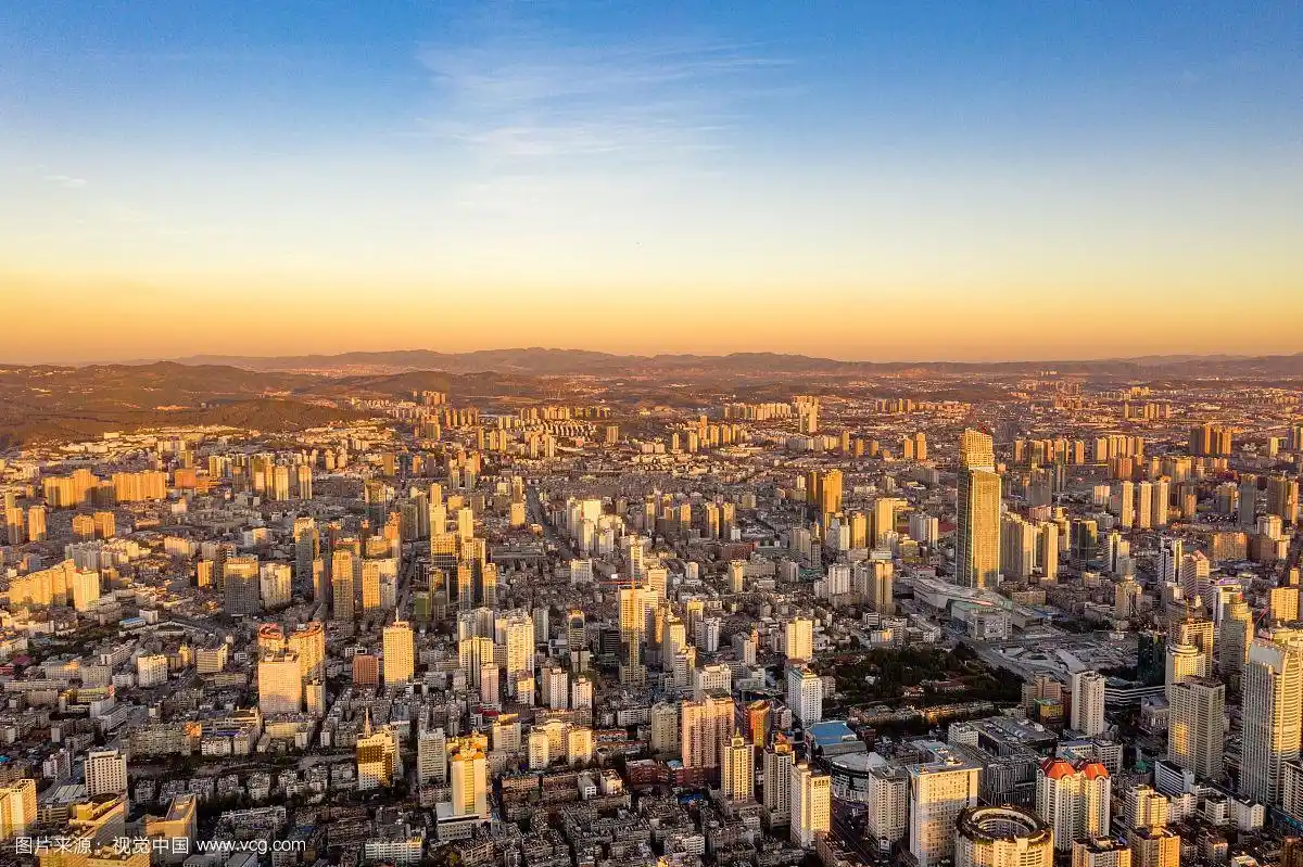 航拍昆明城市风光