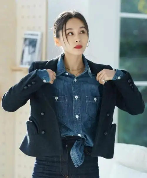 马伊琍这瘦身速度太猛了紧身款穿成大码女装都快成小老太了