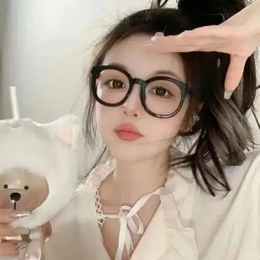 很软萌的真人女生头像好看又很温柔