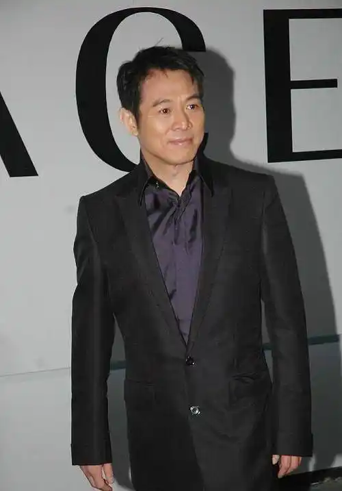 世界拳王周比利,谈合作过明星,对李连杰,周星驰做出评价_洪金宝_功夫