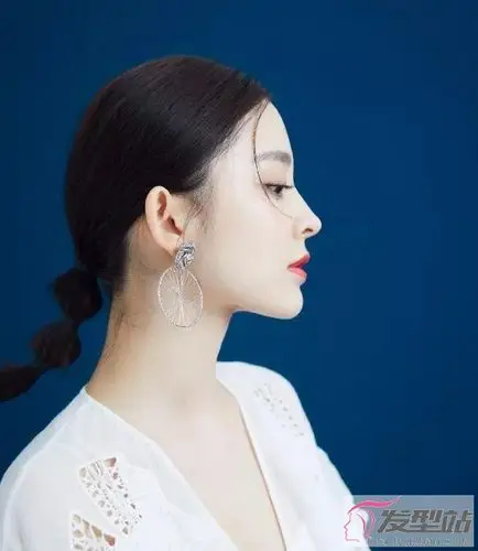 锁骨发怎样扎着才好看这两款马尾扎法太完美了