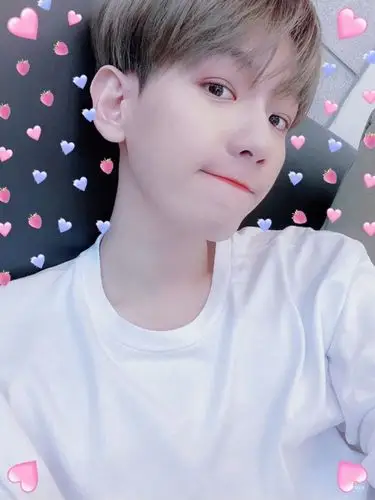 边伯贤推特更新 边伯贤自拍 边伯贤壁纸【自修,拿图收藏!