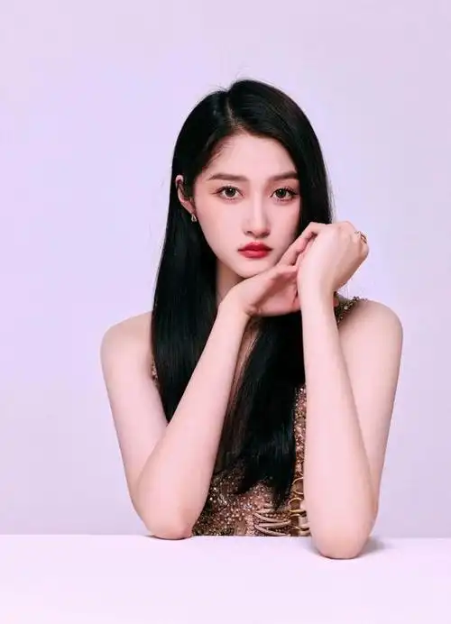 网友评选:中国最美的几位90后女星,她们在颜值和气质上均属顶级