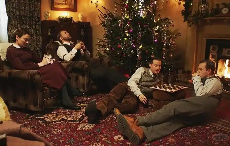 在这一夜,所有人都得到了幸福 | 英剧里的圣诞特辑 - 日记 - 豆瓣