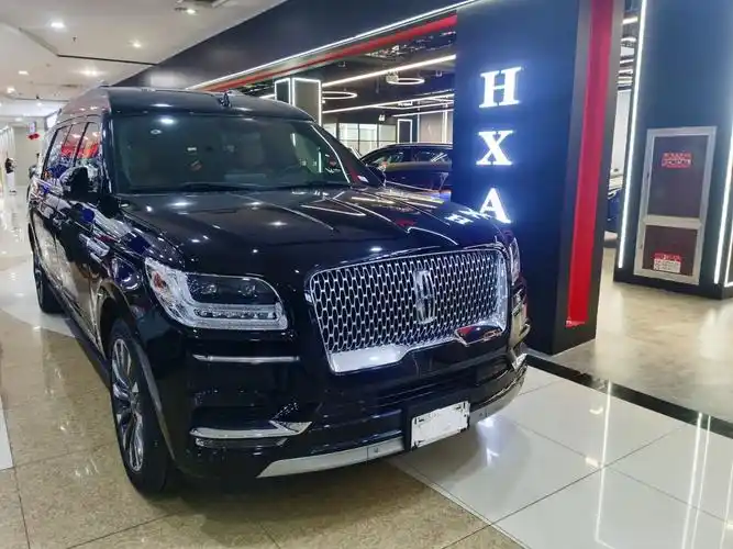 林肯领袖一号加长版商务suv 津港内钜促_车型