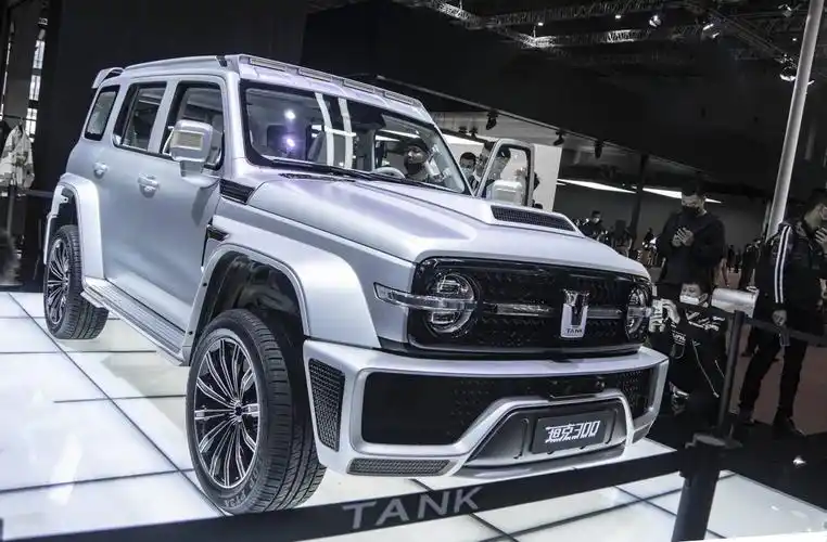 实拍赛博朋克坦克300什么是有效改装这台国产大g告诉你