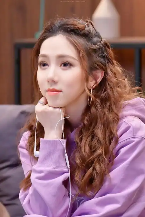 邓紫棋超话|#邓紫棋同一屋檐下#分享收集的可爱吃瓜宝贝91羡慕发量