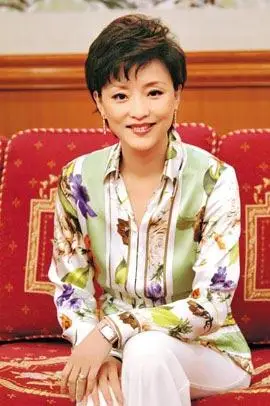 杨澜:年轻 有资本犯错误(组图)