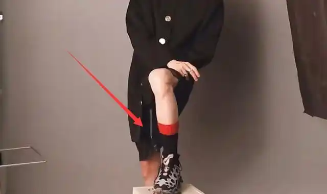 王一博穿连衣裙不抗拒,花絮流出终于知道原因,粉丝却失望了