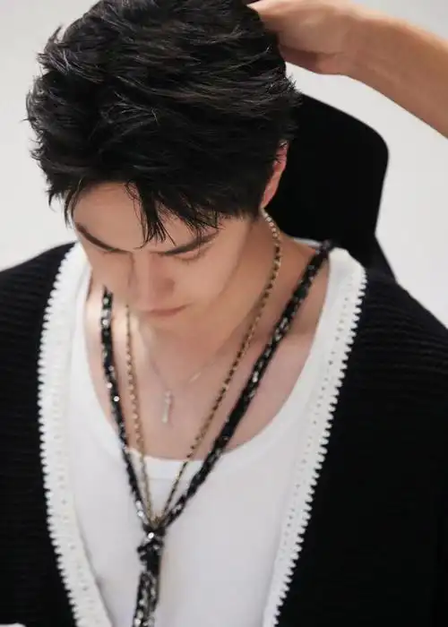 王一博出道八周年