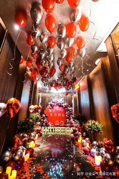 莎蔓莉莎窦总的一场生日宴会设计临近元旦,配色选了喜庆的中国红 银色