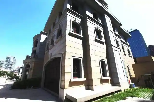 东二环典藏12栋 2285平独栋别墅4.5亿 仅此