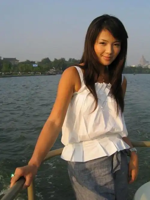 刘涛年轻时照片很惊人她的美总是刚刚好