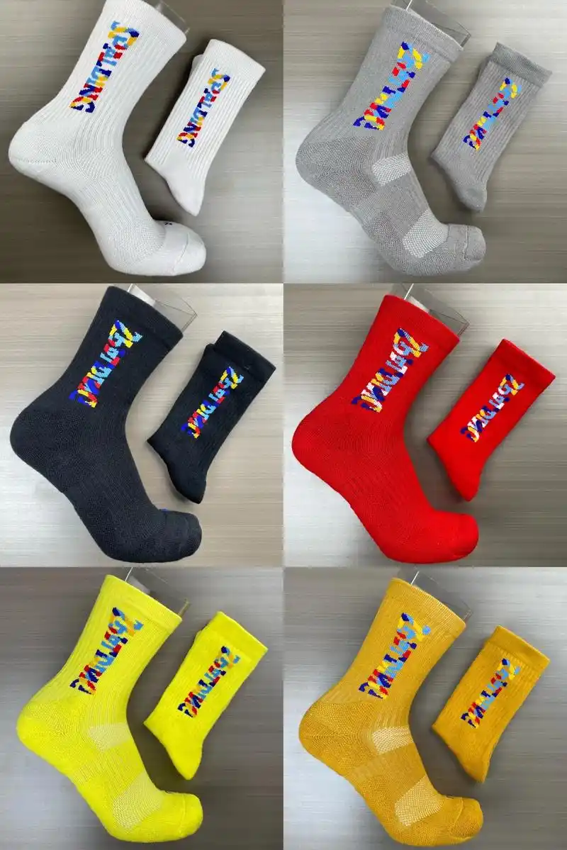 斯伯丁篮球袜实拍