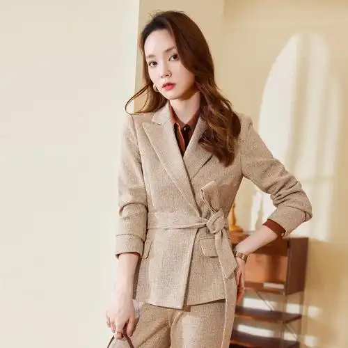 气质女神范设计感职业装炸街绑带西服套装高端商务气质白领职业套装