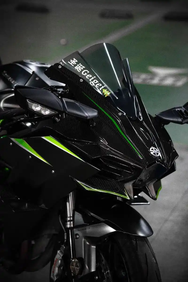 "听说你的车很快?我不信" #机车 #机车摄影 #川崎h2  - 抖音